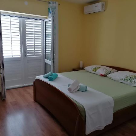 Guest House Lucija Μακάρσκα Εξωτερικό φωτογραφία